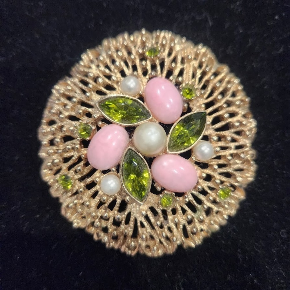 Vintage Sarah Coventry Brooch Green Rhinestone Pink Egg Fashion Splendor‎ Pin